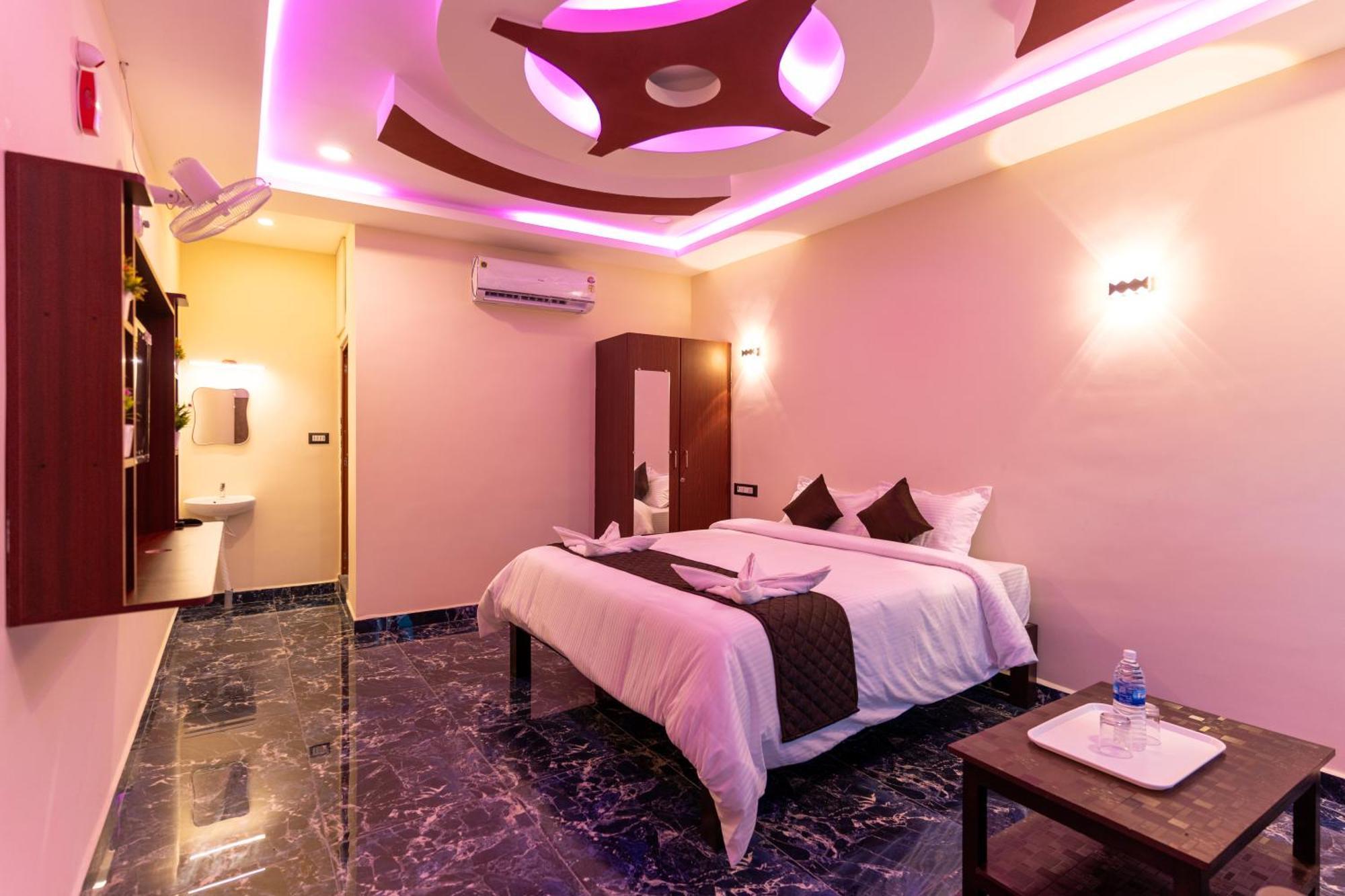 Auro Beach Resort Pondichéry Extérieur photo